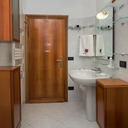 Casa San Giovanni E Paolo-2